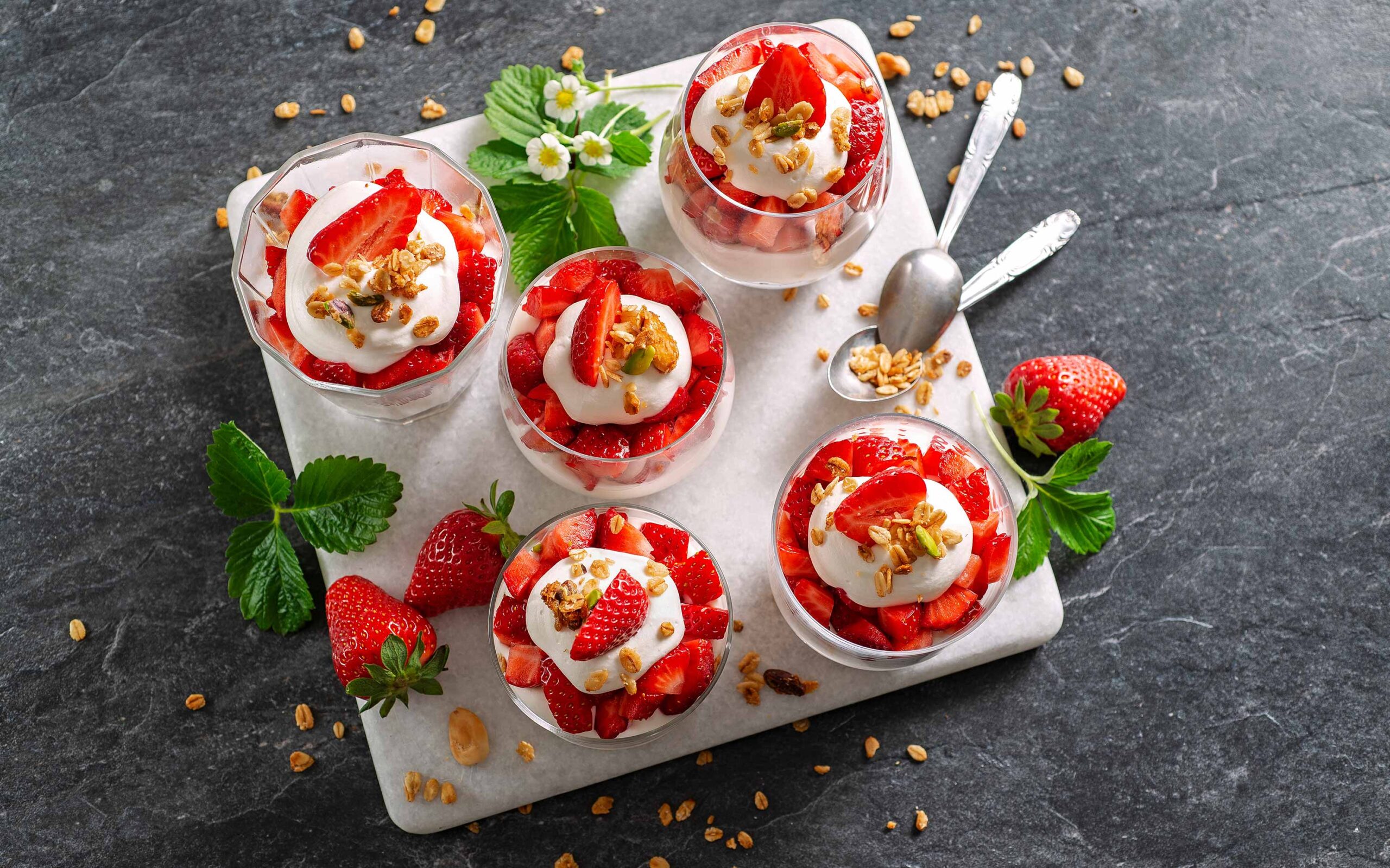 Candonga cake3 Rossetti brand design